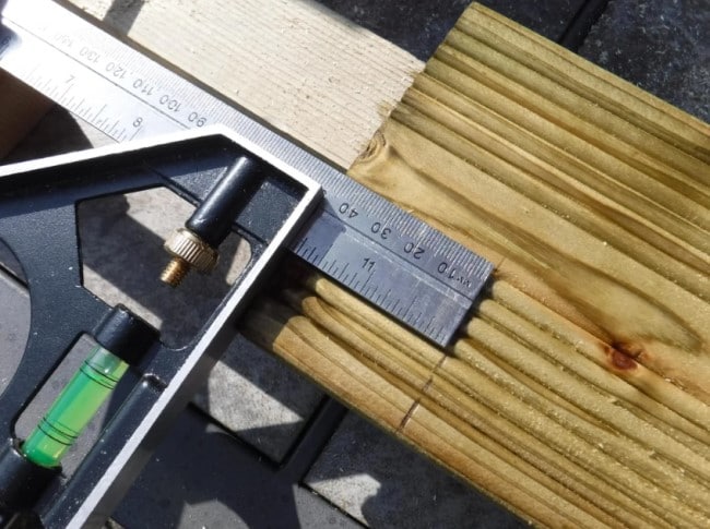 Доски для нижней полки деревянной подставки-1