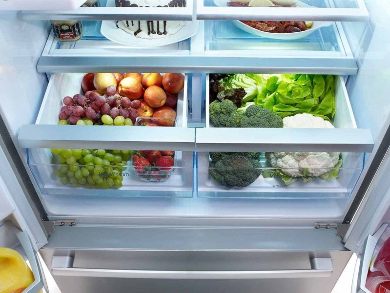 Как правильно хранить еду в холодильнике: секреты и ошибки, которые стоит избегать