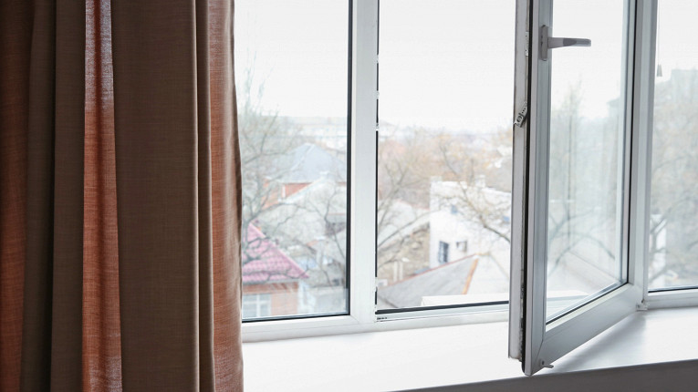 Как перевести окна в зимний режим: пошаговая инструкция с фото