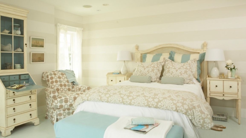 Прикроватные тумбы для спальни: выбор размера, цвета и стиля